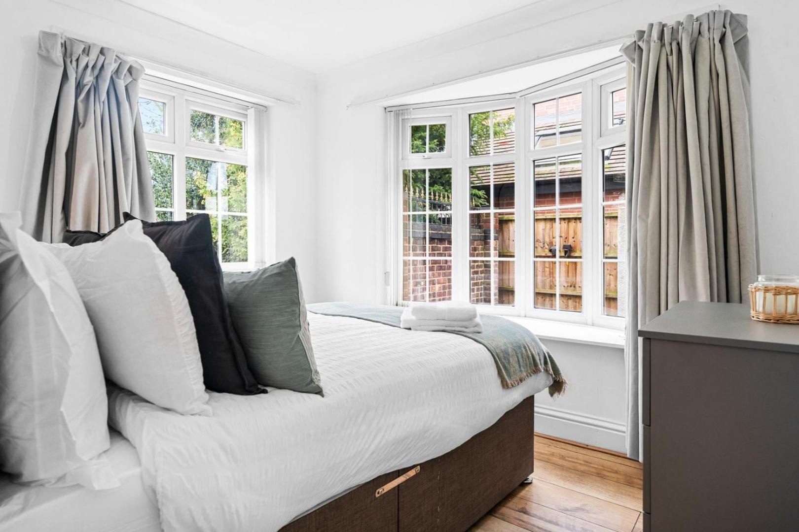 Bramcote Lane Spacious 5 Bedroom House Nottingham Bagian luar foto