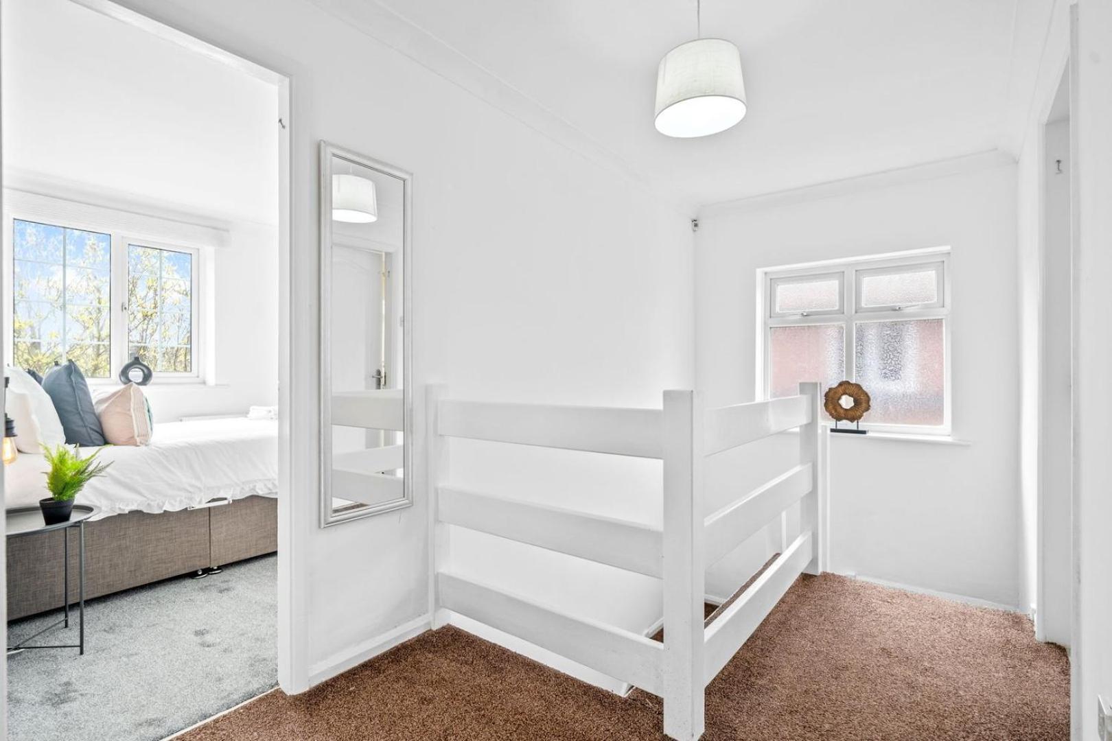Bramcote Lane Spacious 5 Bedroom House Nottingham Bagian luar foto